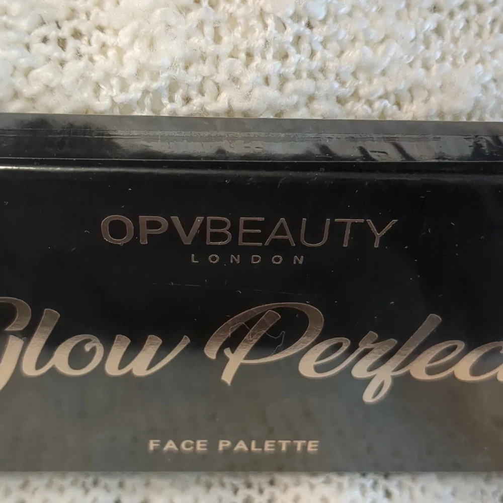OPV Beauty SHADE 3 (GLOW PERFECT) Face Palette, 13.5g/0.48oz